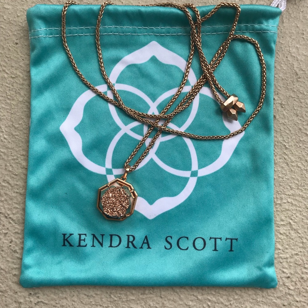 Kendra Scott Adjustable Pendant Necklace
